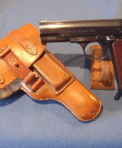 sold HG11 JHV 41 FEMARU MINT WITH MATCHING MAG & HOLSTER