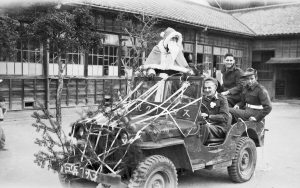 christmas-at-miyajima-school-1946